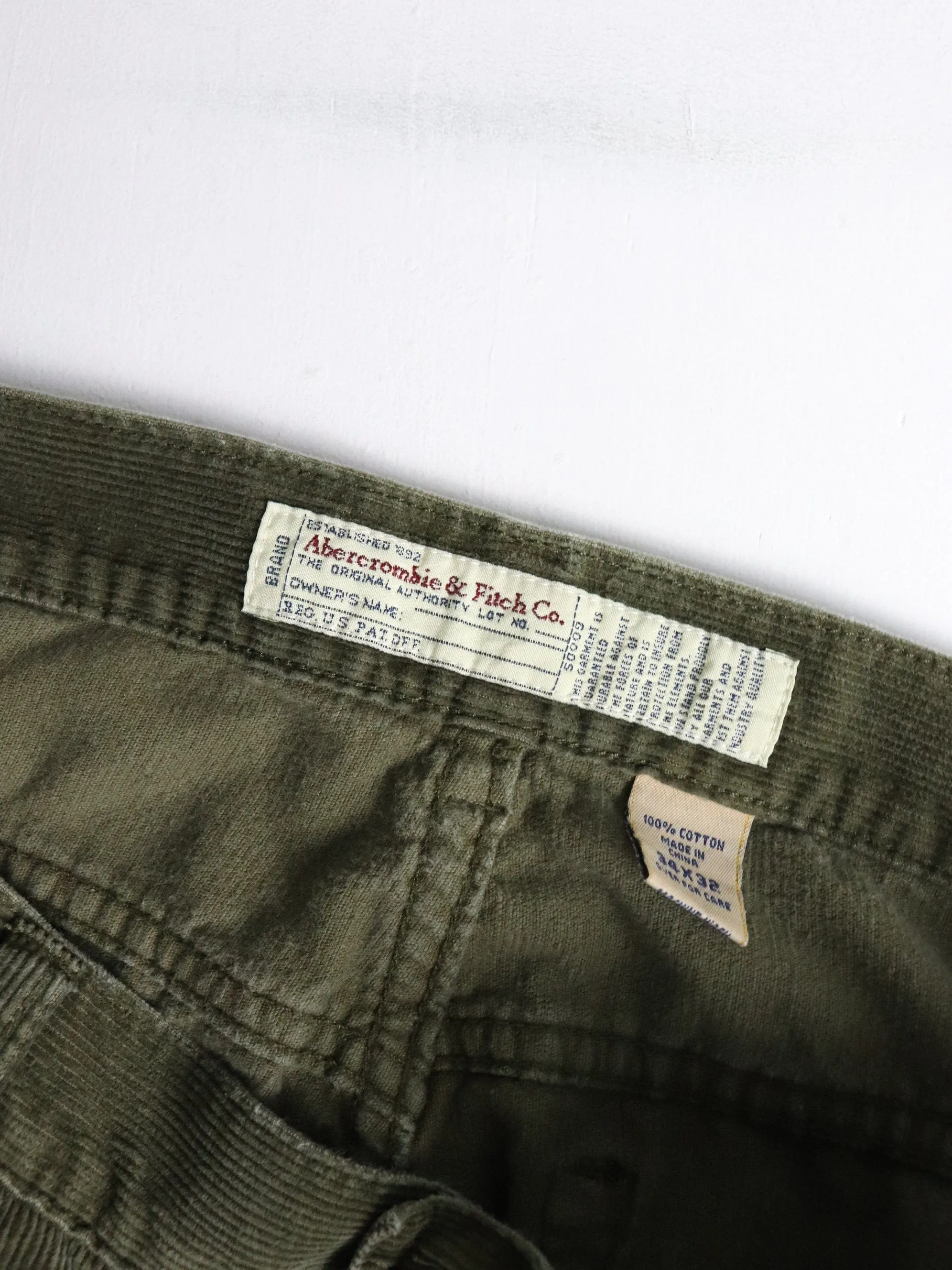Abercrombie & Fitch Pants Fits Mens 34 x 30 Green Corduroy