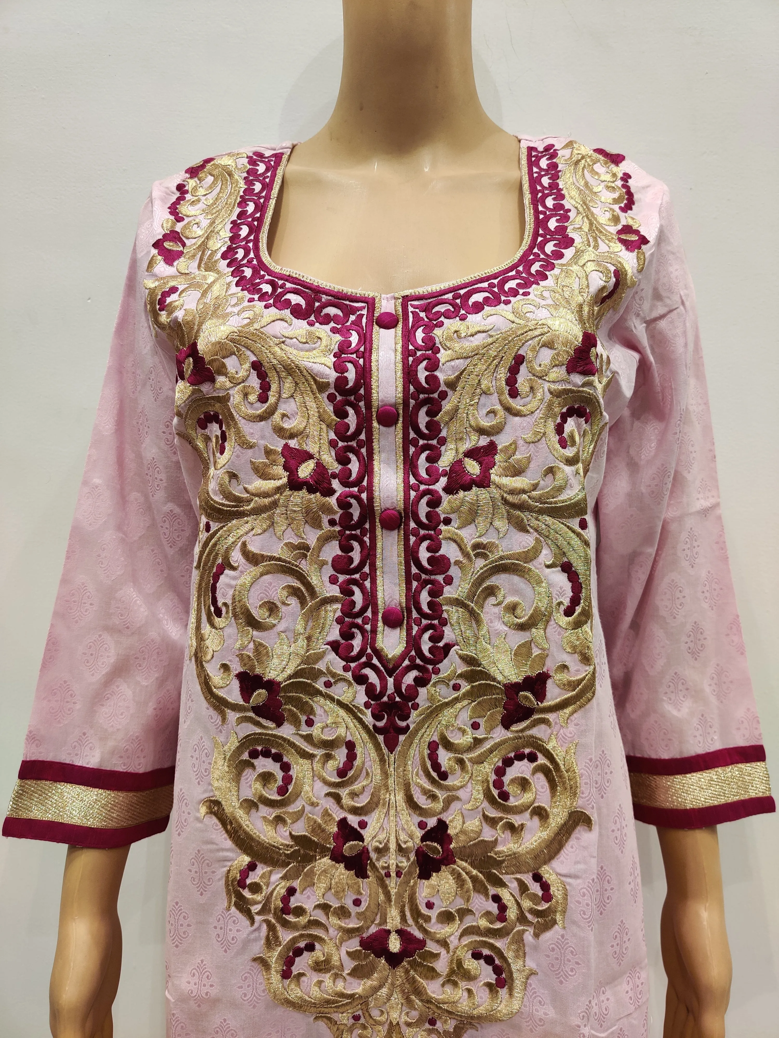 Flowering Dogwood Kurti