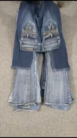 HD385 Ladies Y2K Rock Revival Flared and Straight Jeans - 17 pcs