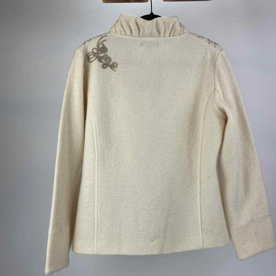 Icelandic Designs Size L Cream NWT wool Coat