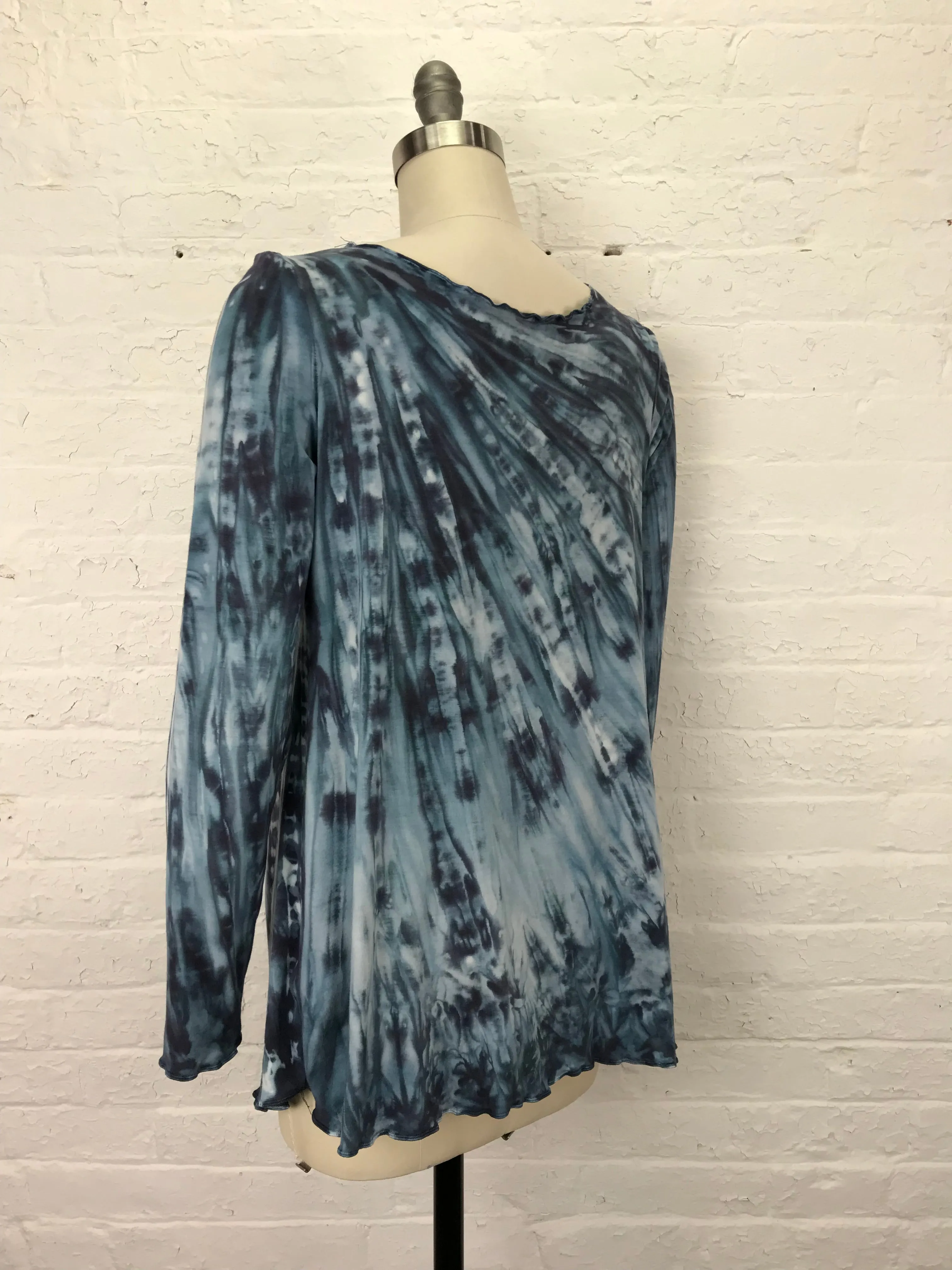 January Tunic in Expect Rain