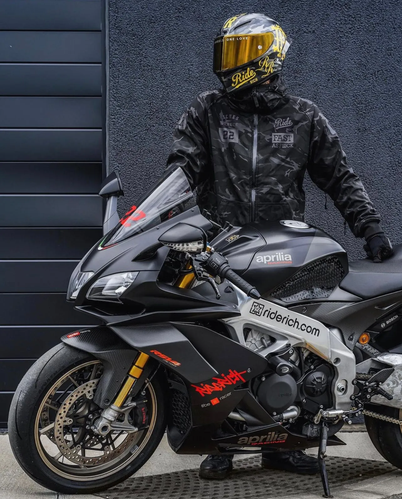 Regency™ Armoured Softshell Hooded Jacket {RR GP/Black Camo}