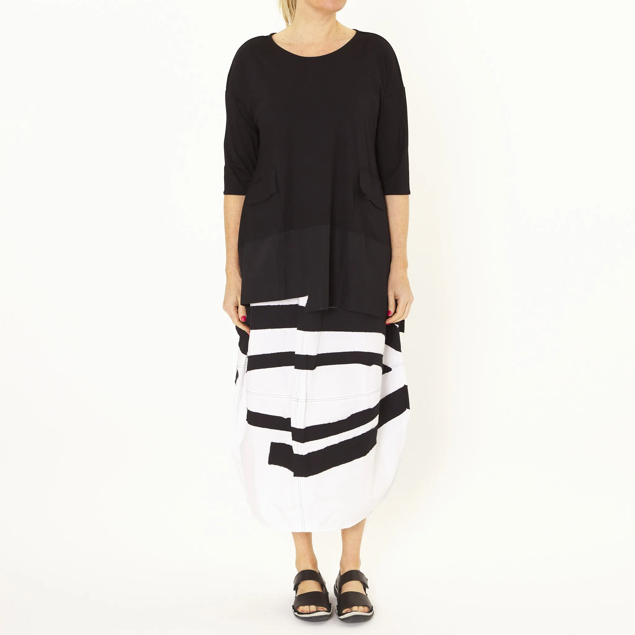 Swing Black Pockets Tunic