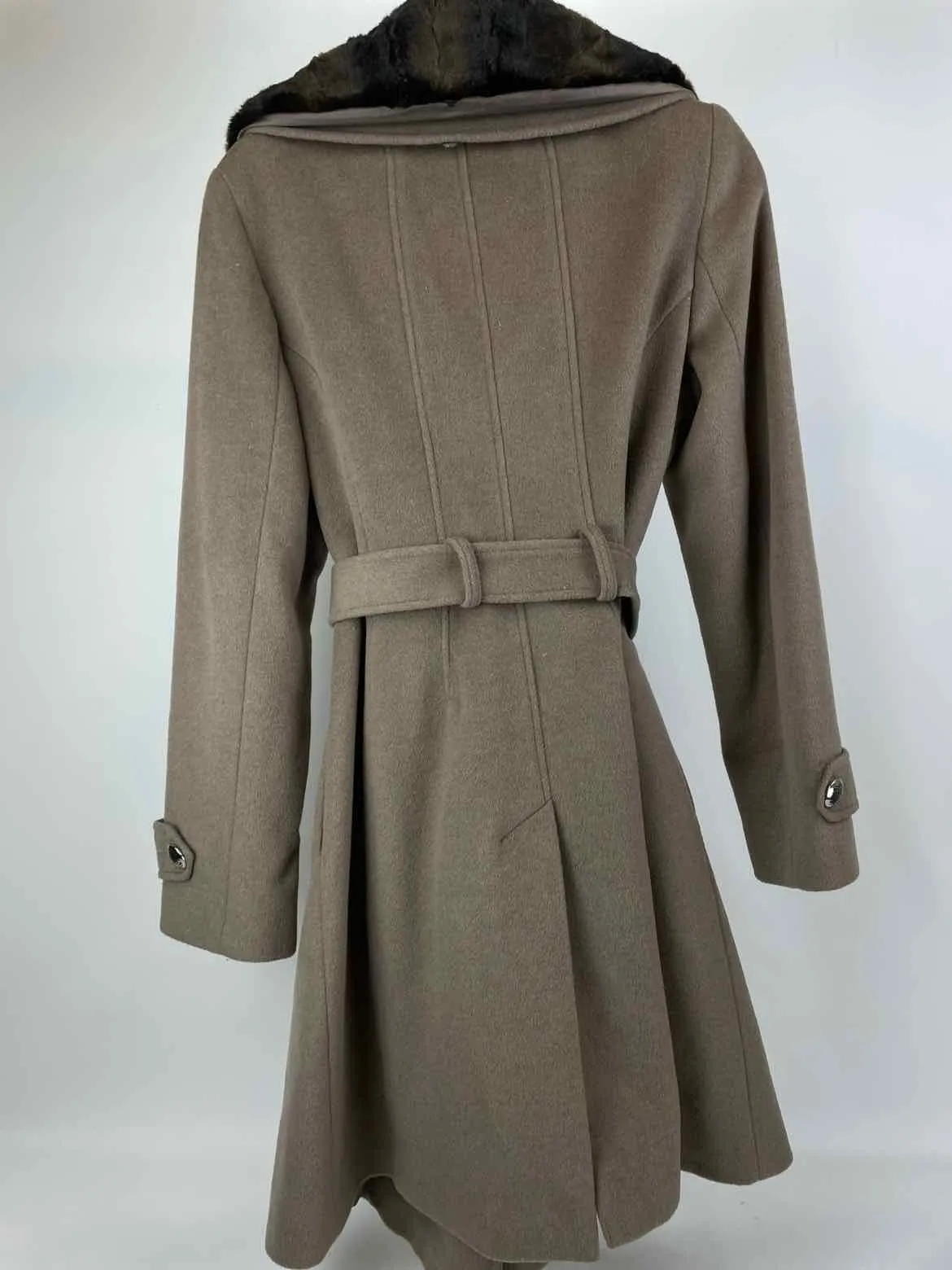 Tahari Size 12 Tan Wool Blend Coat
