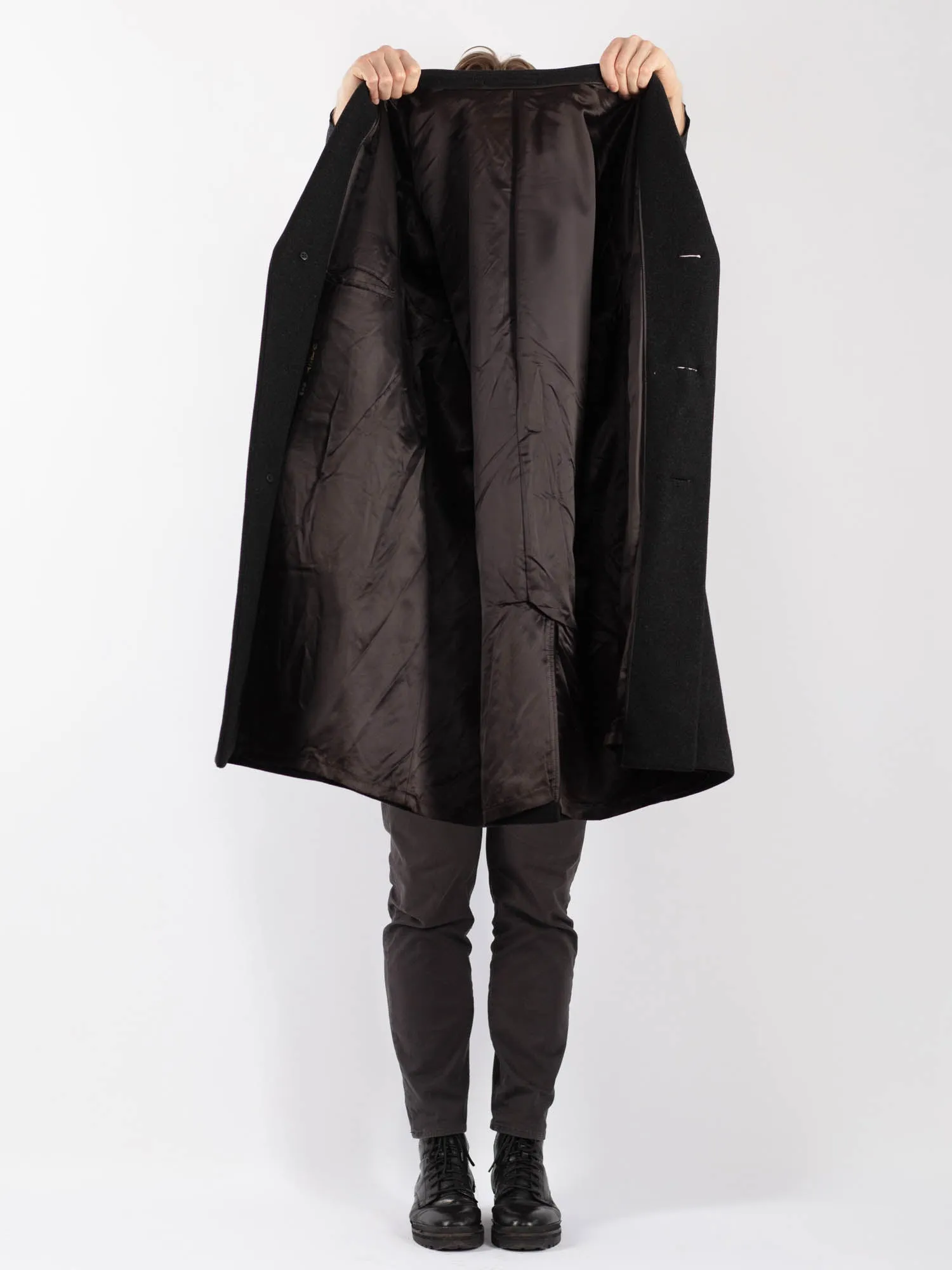 Vintage 70's Men Wool Coat in Black