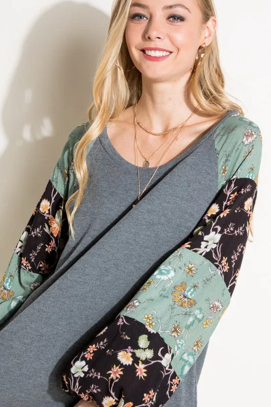 Waffle Knit Woven Floral Bubble Sleeve Top